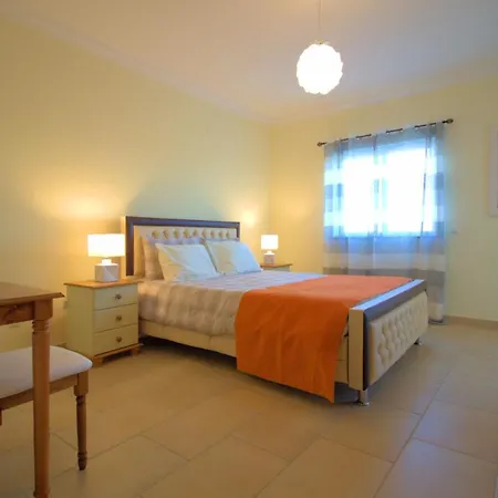 Sun & Beach Paradise Appartement *